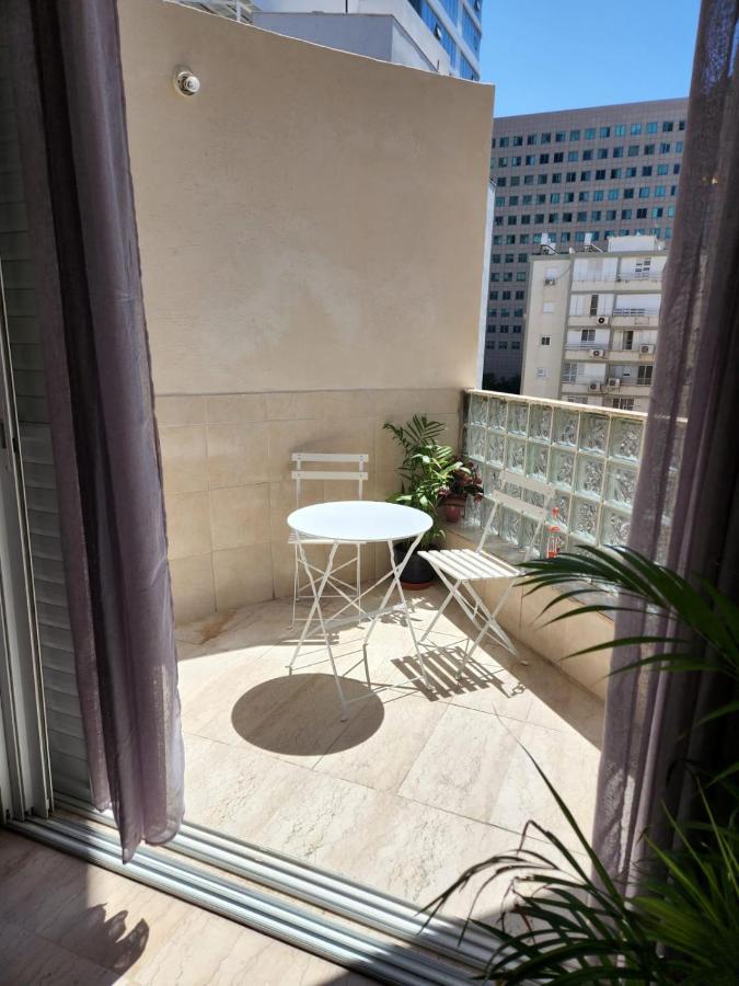Chilling In Netanya Appartement Buitenkant foto